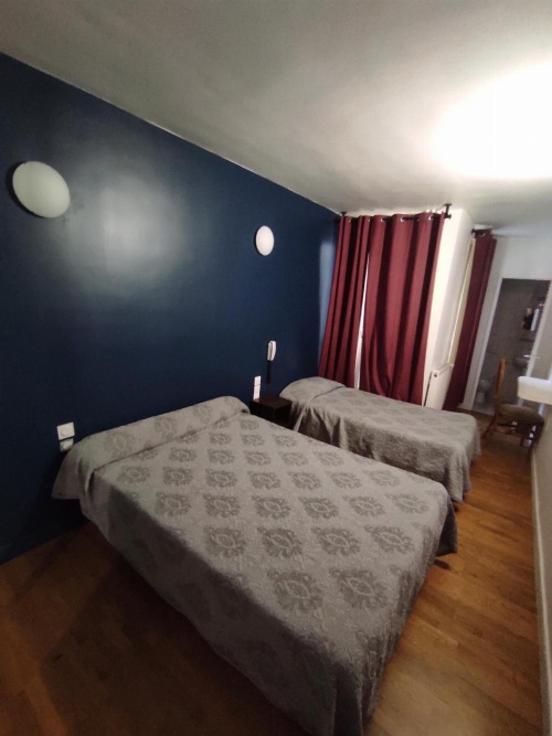 Hotel de Nantes image 3